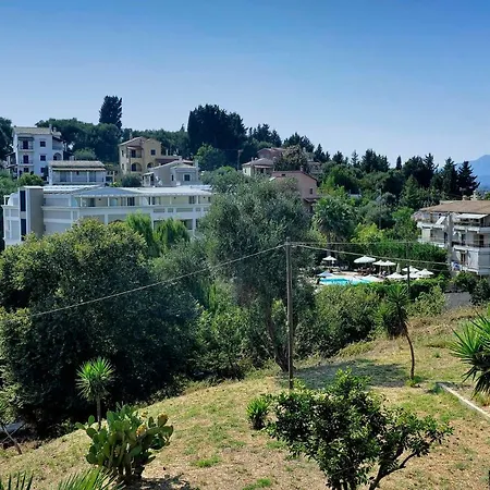 Alessandro's Appartement Mantouki
