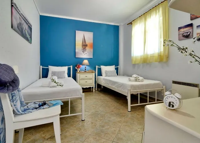 Alessandro's Apartment Mantouki